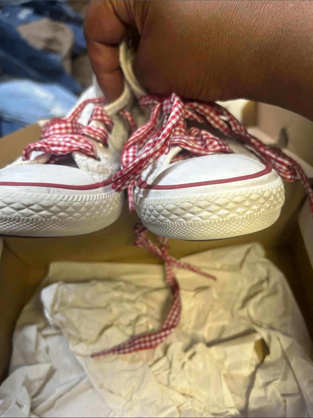 Converse White Kids High-Top Sneakers with Red Gingham Laces NEDOS